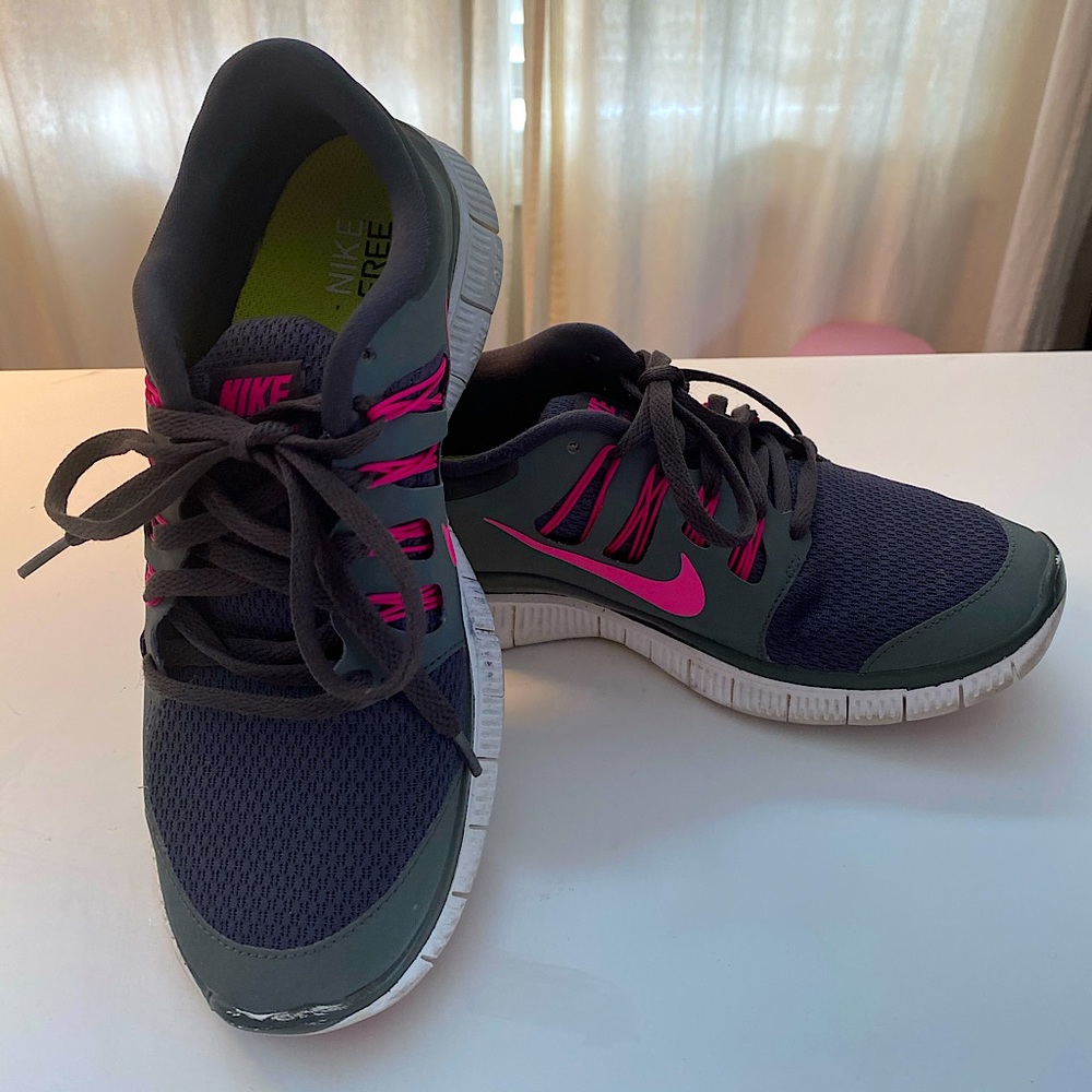 Nike Free 5.0 running shoes